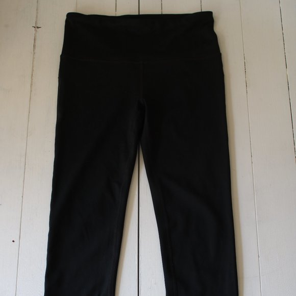 Black 7/8 High Rise Leggings, GAPFit, Size Small - Picture 3 of 7